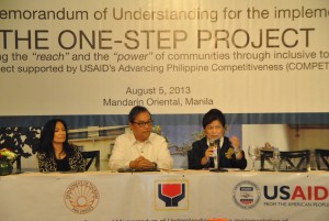  (From Right) DSWD Secretary Soliman, DOT Secretary Jimenez, and USAID head Steele  face the media after the MOU signing.