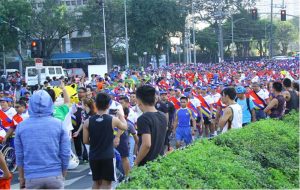 ​Hundreds of athletes and participants from government agencies and educational institutions joined the ten-kilometer baton relay which traversed through the streets of Manila on Sunday, 12 March 2017 
