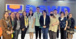 DSWD Standards Bureau Director Atty. Justin Caesar Anthony D. Batocabe (center), together with Assistant Bureau Director Cynthia V. Ilano (5th from left), division chiefs, and technical staff, meets with National Authority for Child Care (NACC) Undersecretary Janella Ejercito Estrada (7th from left) on February 2, 2023 to harmonize efforts on improving services for children placed for adoption.